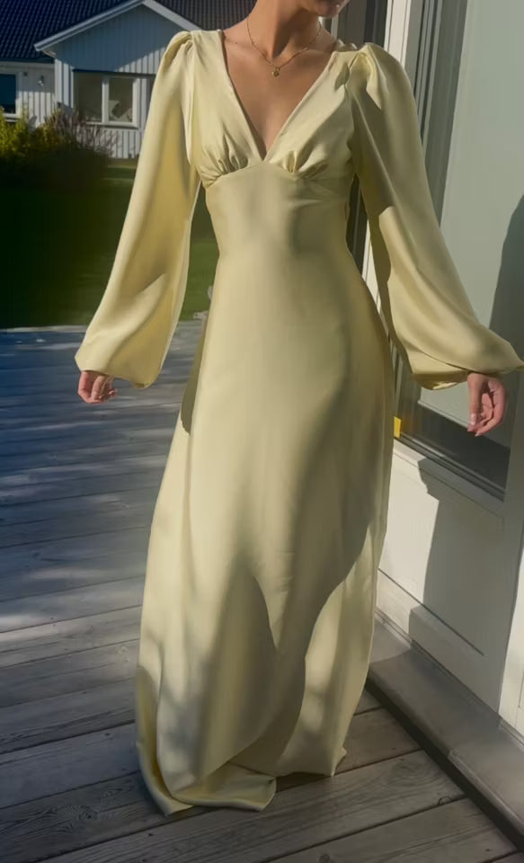 Belle dress gul